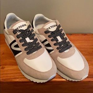 NWT Tretorn Sneakers